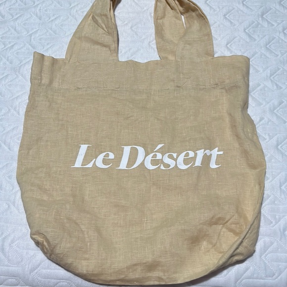 Faithfull The Brand Le Desert Tote Bag - Picture 1 of 2